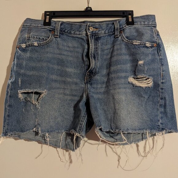 Old Navy 14 High Rise Distressed Shorts - Picture 1 of 3